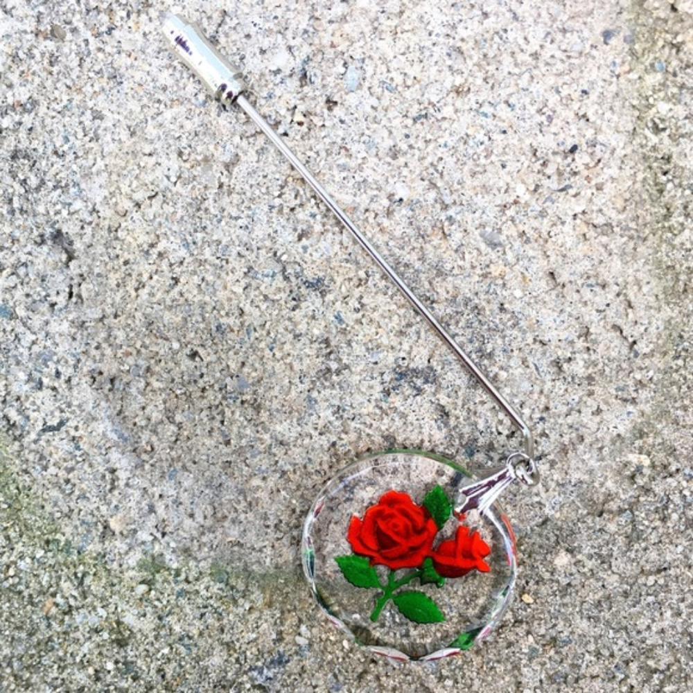 Vintage Reverse Carved Lucite Rose Stick Pin - Picture 2 of 6